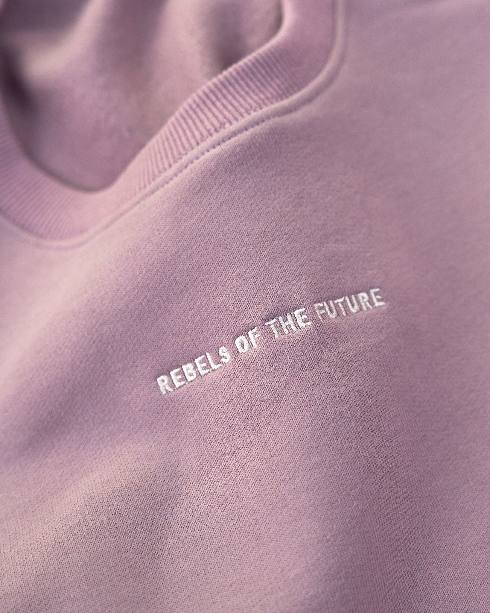 Rebel Pullover - Taro