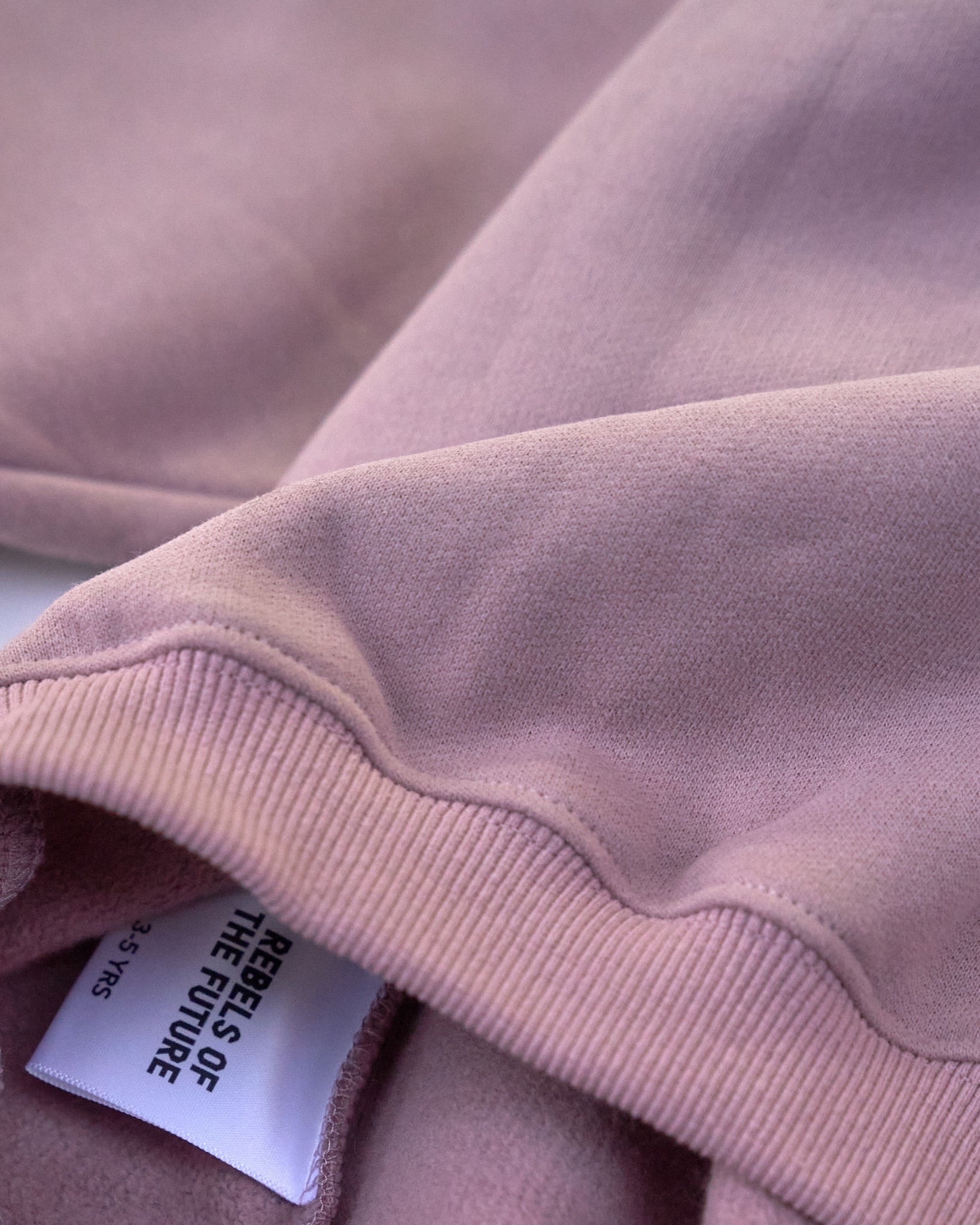 Rebel Pullover - Taro
